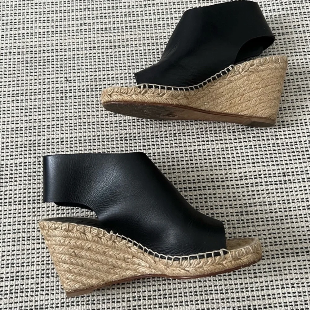 CELINE Calfskin Espadrille Wedge Sandals Black/Natural Size 35
